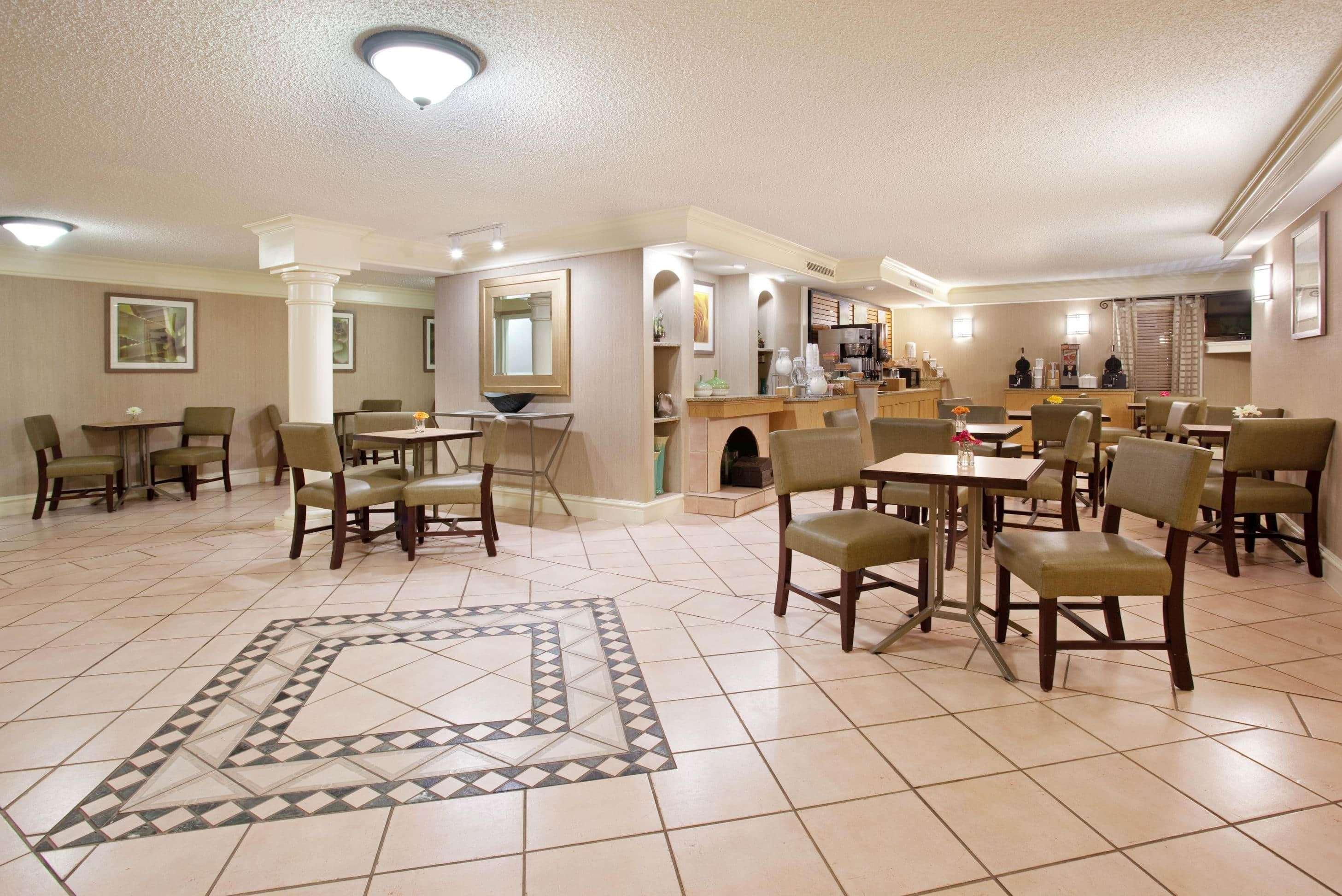 La Quinta Inn By Wyndham Denver Central Luaran gambar